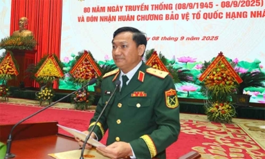  Trung tướng Lê Văn Hướng giữ chức Phó Tổng tham mưu trưởng Quân đội nhân dân Việt Nam  